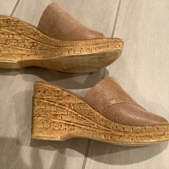 Made in Italy tan wedge sandals - Picture 3 of 6